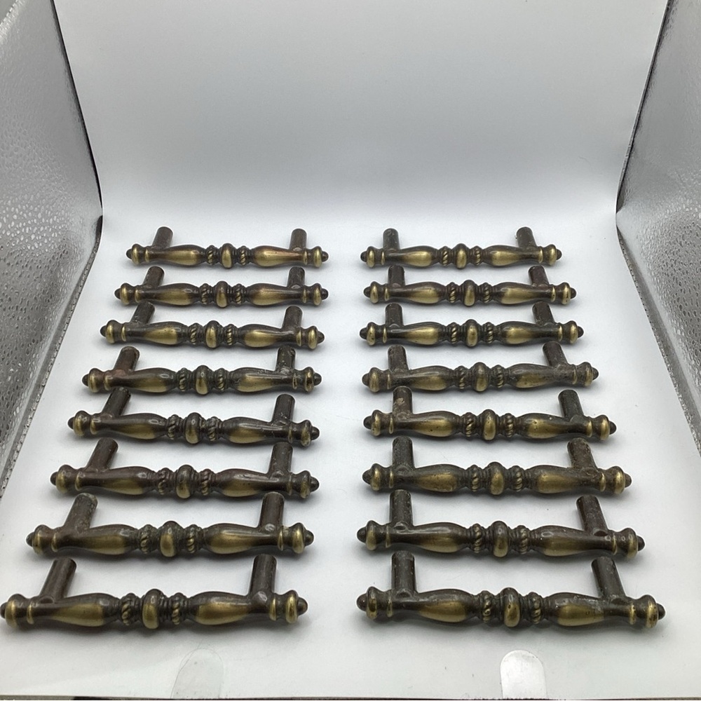 Vintage Lot of 16 Amerock 176-1 Brass Handle Pulls Cabinet Drawer Hardware 1971